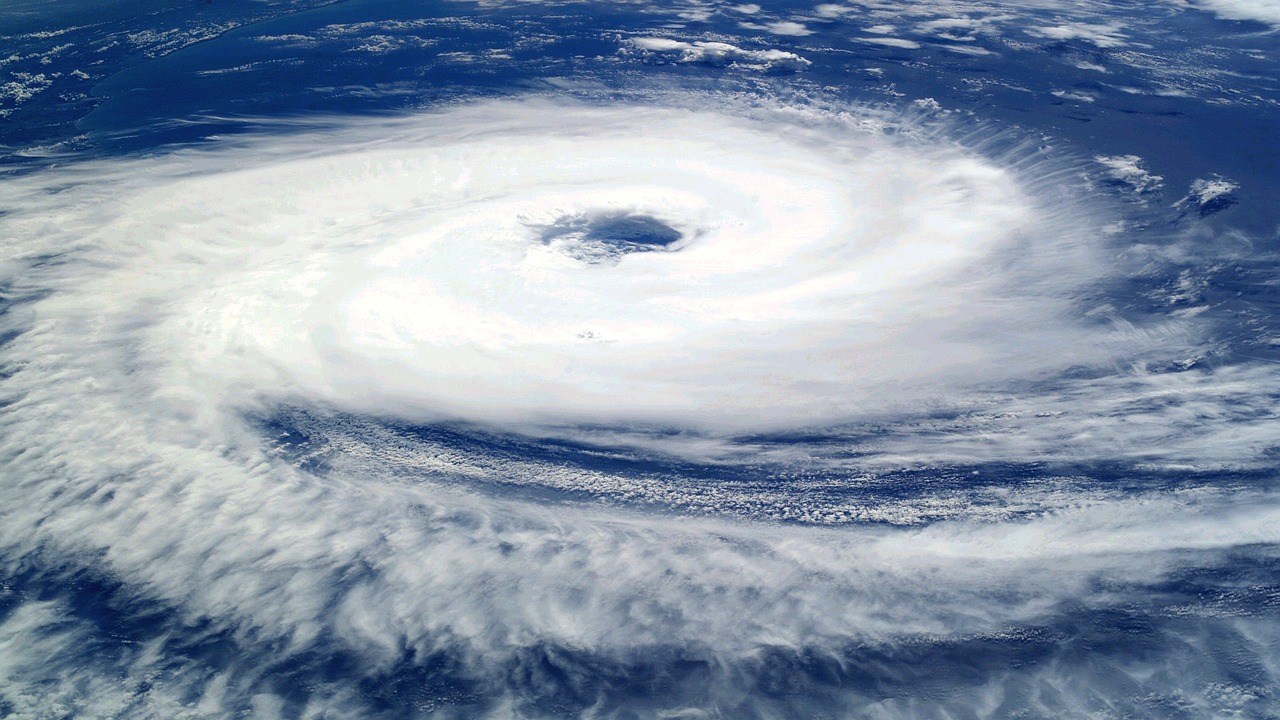 The Overview Effect: What Happens When You See Earth From Space